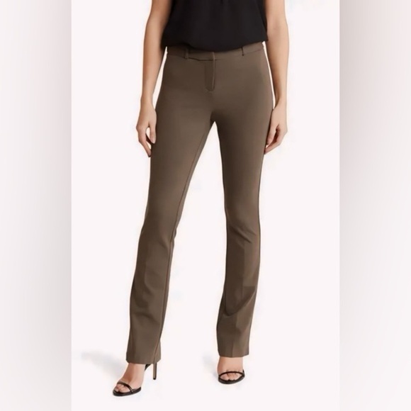 Amanda & Chelsea Pants - Amanda & Chelsea Straight Leg Pants NWT